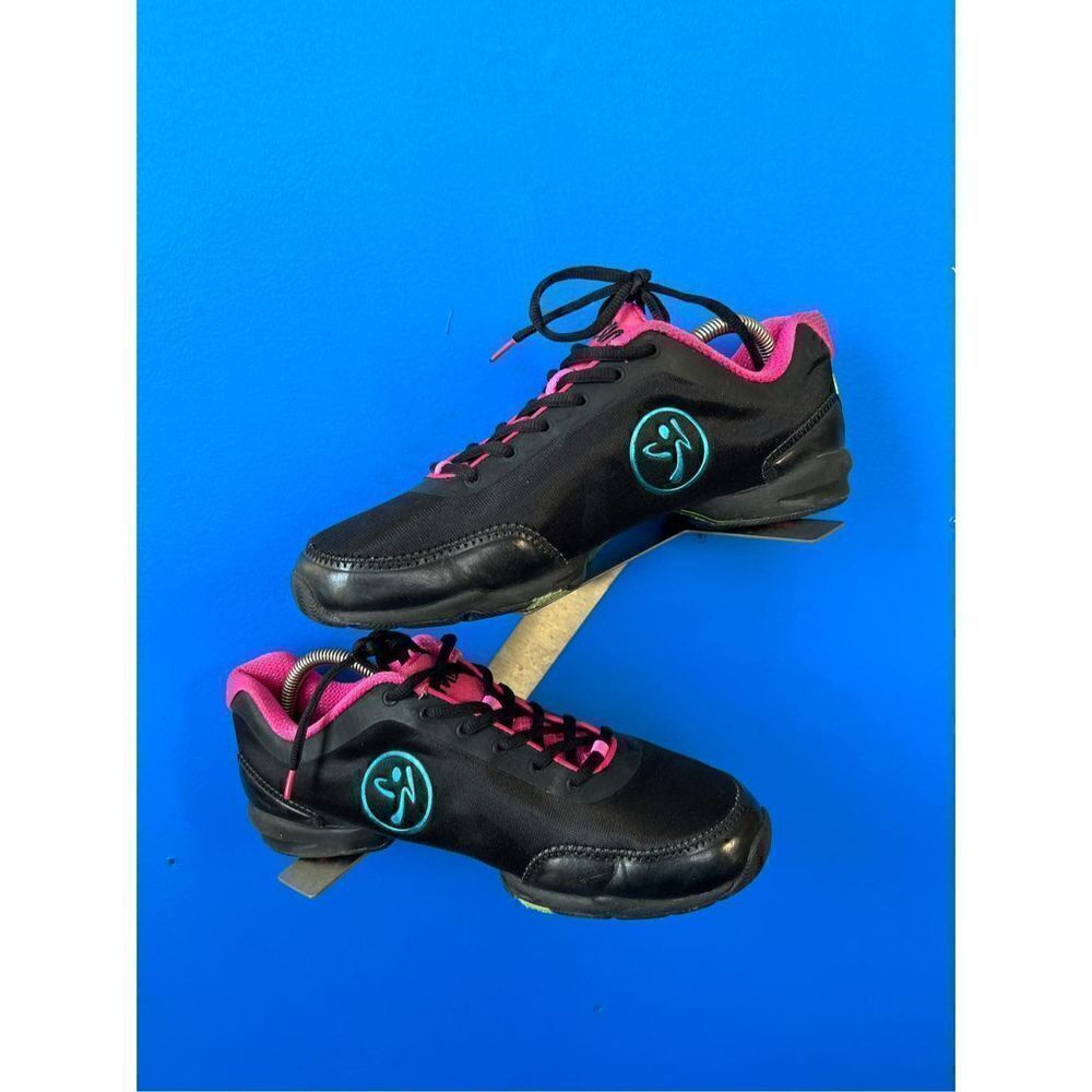 ZUMBA Womens Size 9.5Black Flex Classic Trainers Dance Shoes Z Slide-Impact Max